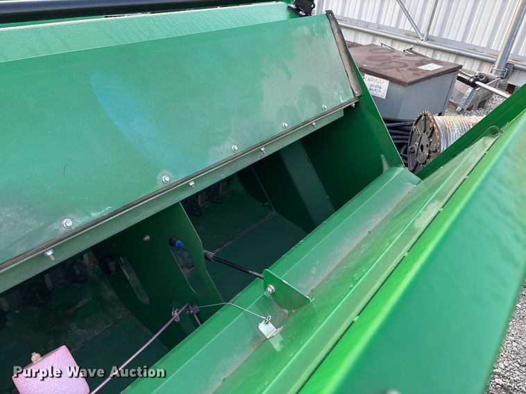 image for item DT3353 (2) BD7600 seed boxes