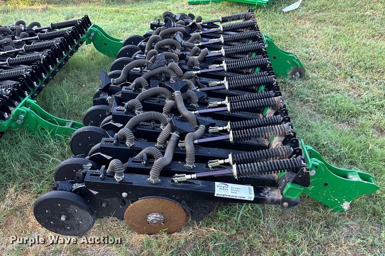 image for item DT3361 Great Plains grain drill wing section