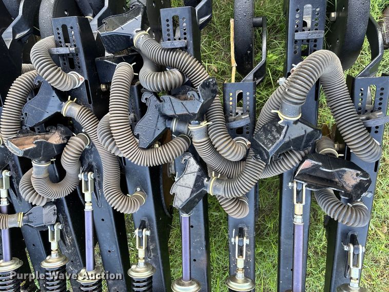 image for item DT3361 Great Plains grain drill wing section