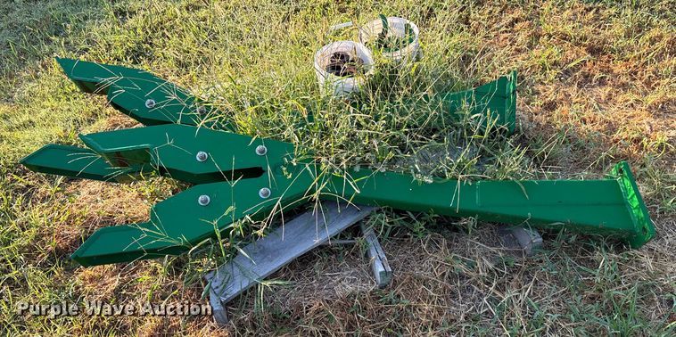 image for item DT3362 Set of 60' row markers