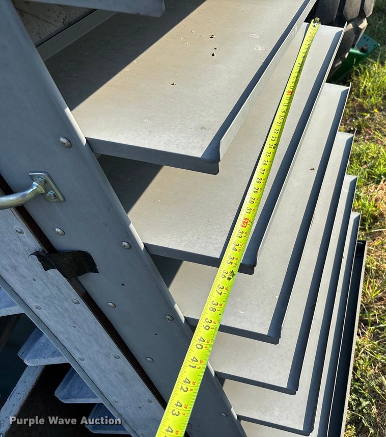 image for item DT3369 (4) Shelves