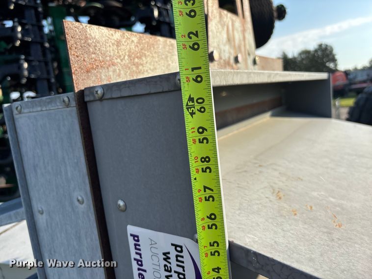 image for item DT3369 (4) Shelves