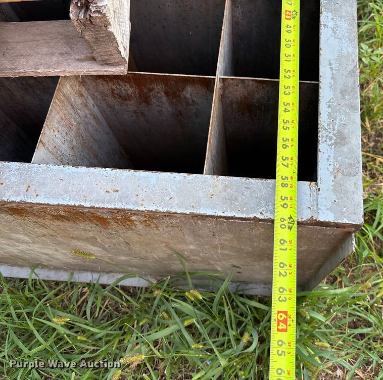 image for item DT3369 (4) Shelves