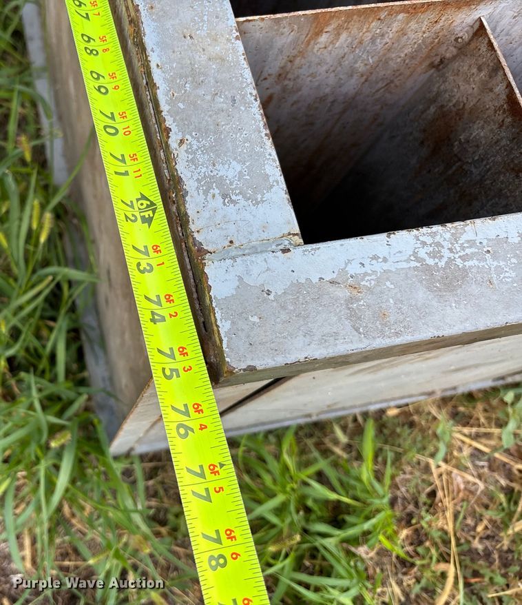 image for item DT3369 (4) Shelves