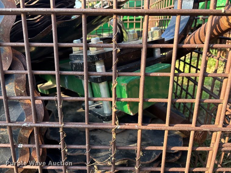 image for item DT3371 Tillage equipment