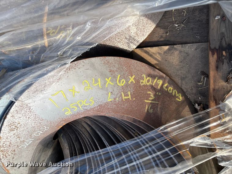 image for item DT3372 Approximately 55 pieces of auger flighting