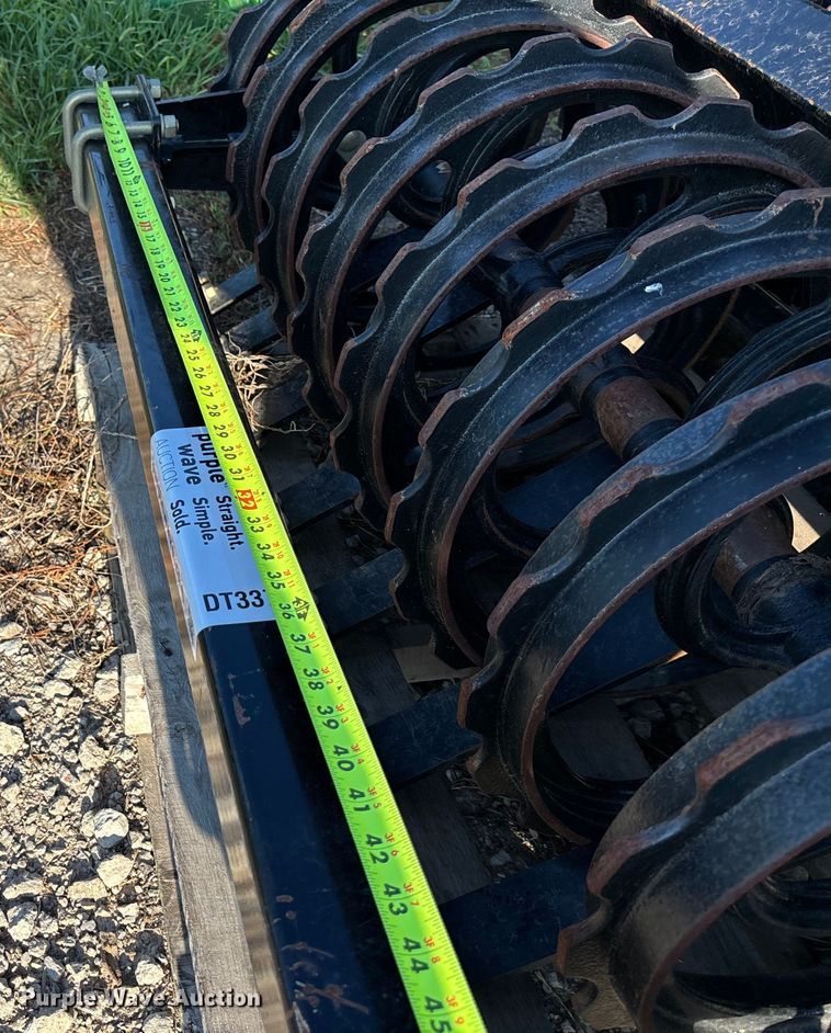 image for item DT3375 (5) pulverizer / cultipacker reels