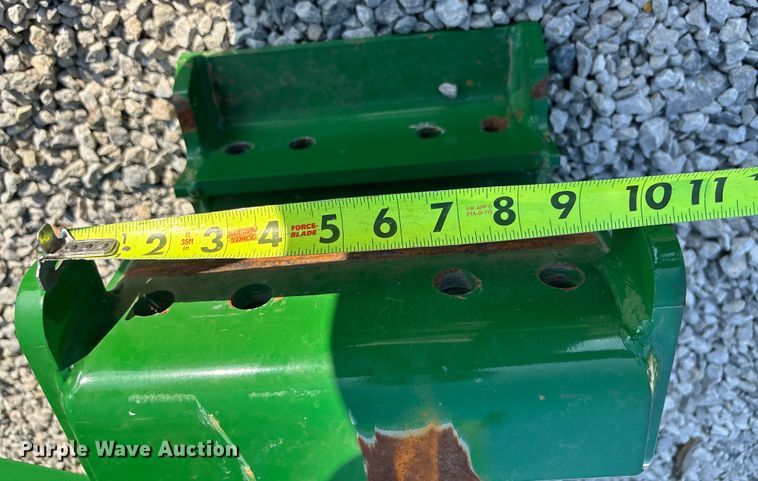 image for item DT3378 Planter lift assist