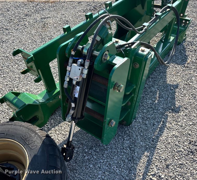 image for item DT3378 Planter lift assist
