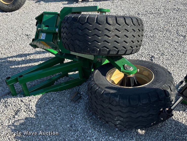 image for item DT3378 Planter lift assist