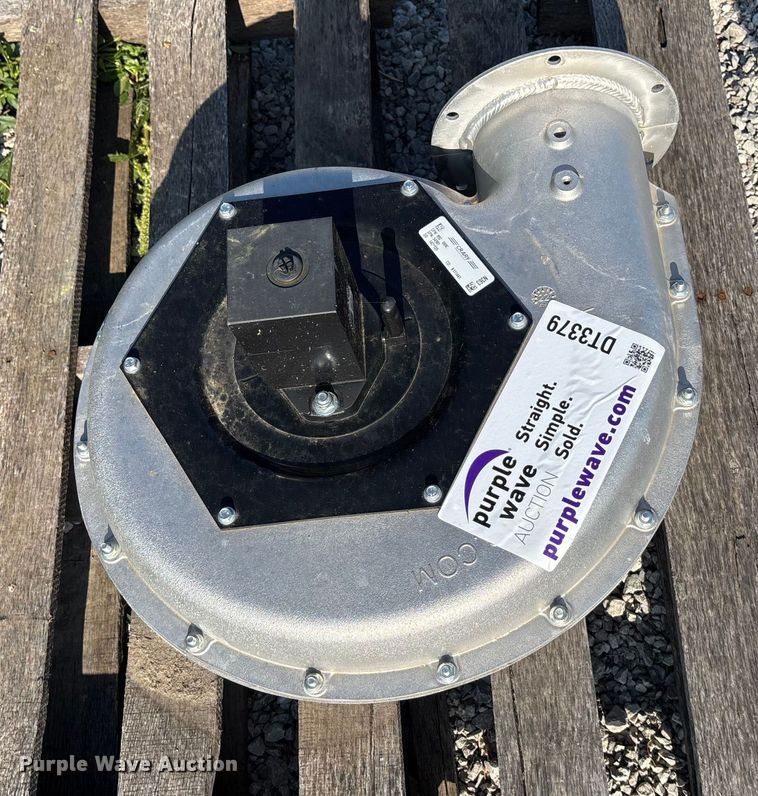 image for item DT3379 Crary planter blower housing