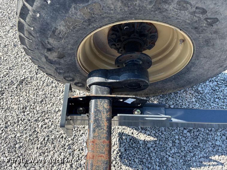 image for item DT3385 Trailer hitch and frame