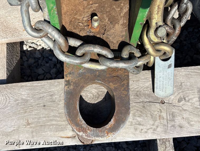 image for item DT3385 Trailer hitch and frame