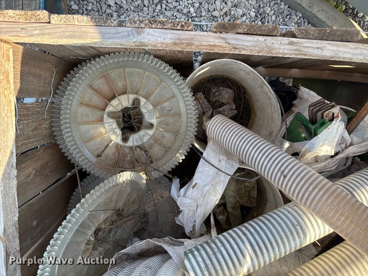 image for item DT3390 PL series planter parts