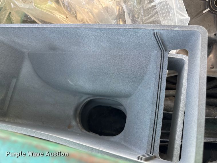 image for item DT3390 PL series planter parts