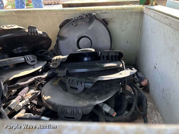 image for item DT3390 PL series planter parts