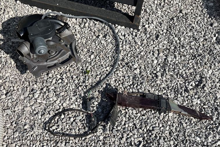 image for item DT3390 PL series planter parts