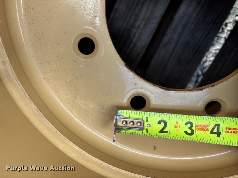 image for item DT3409 (5) 13x16.5 wheels