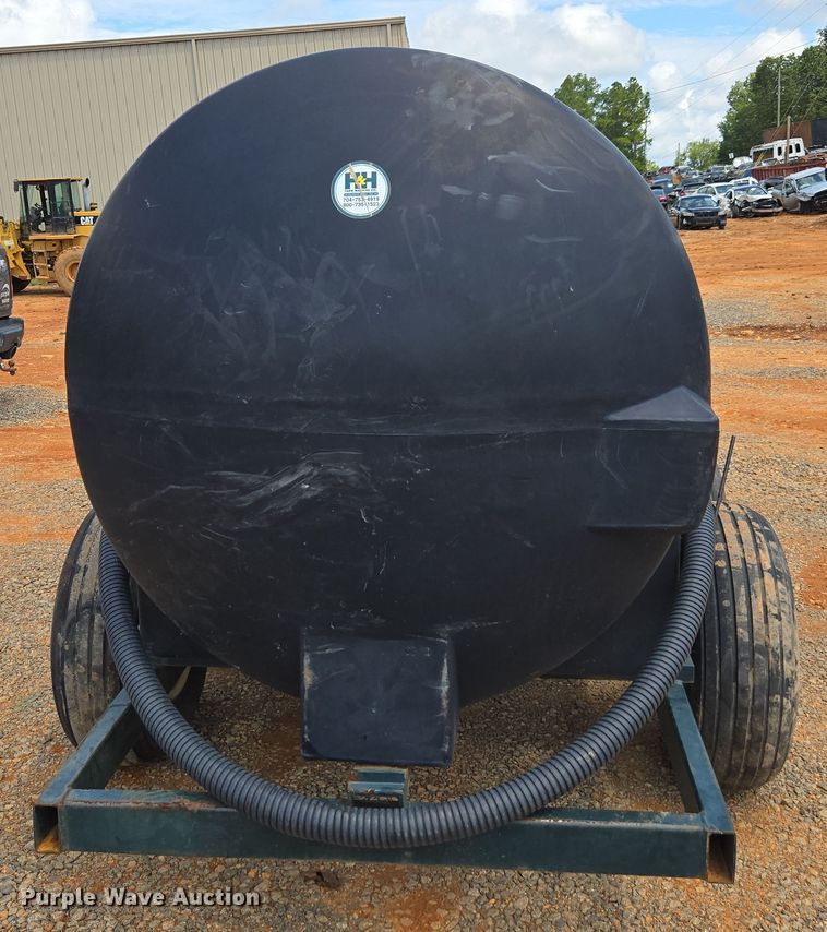 image for item DU2505 H&H farm machine Co nurse tank trailer