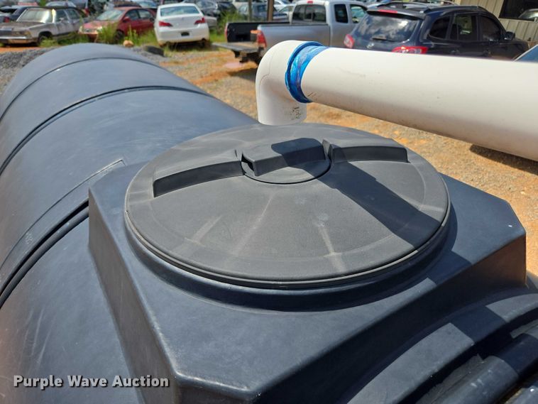 image for item DU2505 H&H farm machine Co nurse tank trailer