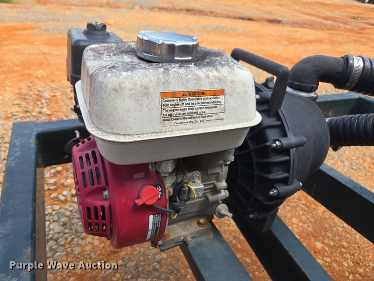 image for item DU2505 H&H farm machine Co nurse tank trailer