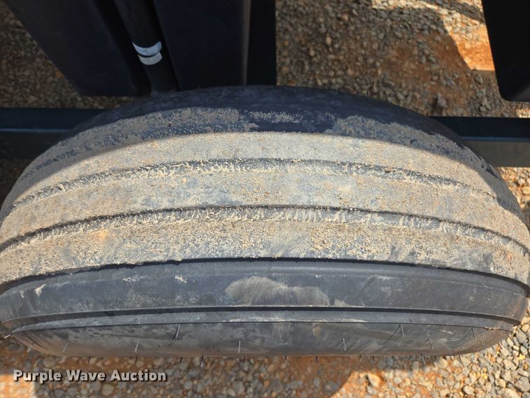 image for item DU2505 H&H farm machine Co nurse tank trailer