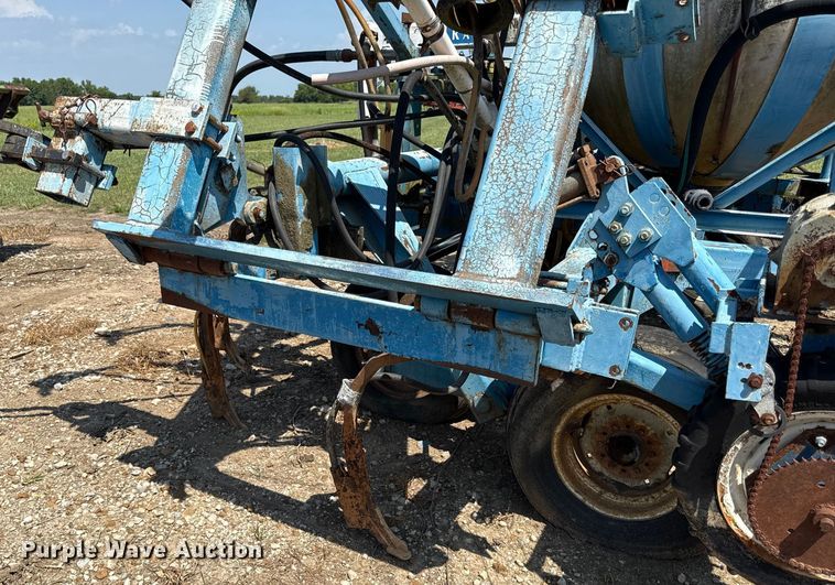 image for item DW2991 Liquid fertilizer applicator