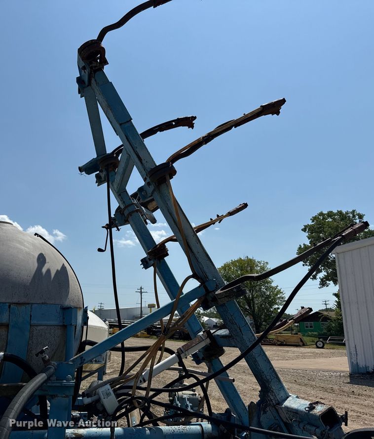 image for item DW2991 Liquid fertilizer applicator