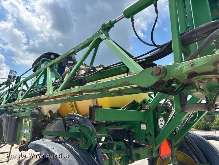 image for item DW3487 2013 John Deere 4630 sprayer