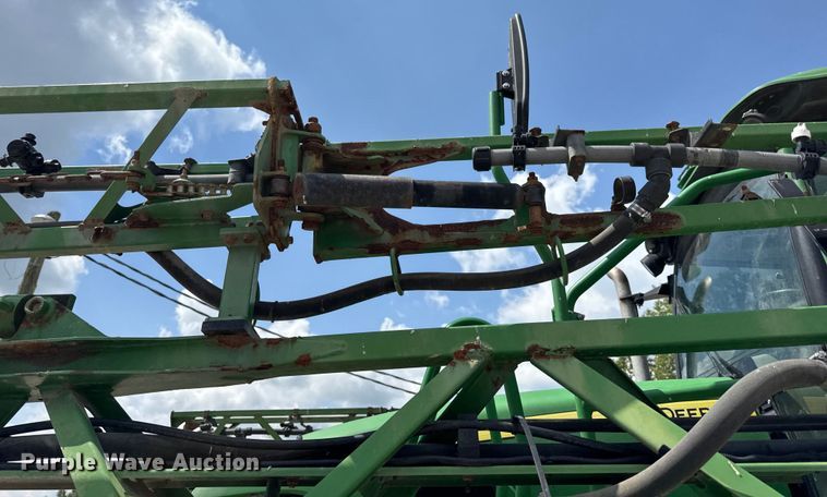 image for item DW3487 2013 John Deere 4630 sprayer