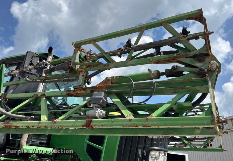 image for item DW3487 2013 John Deere 4630 sprayer