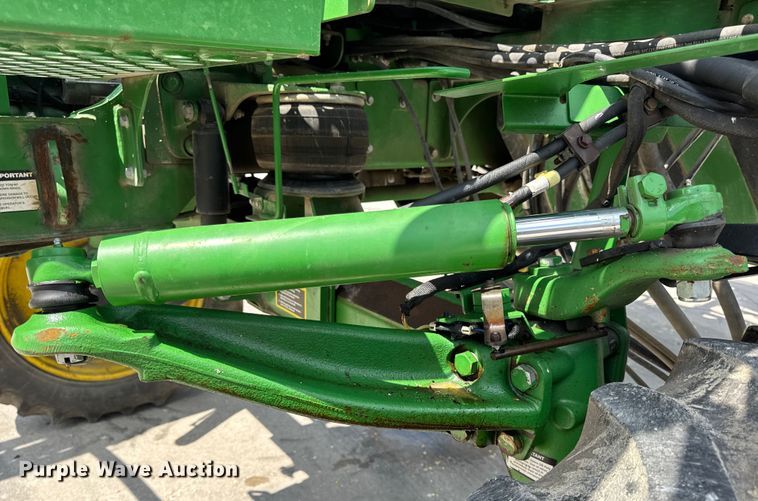 image for item DW3487 2013 John Deere 4630 sprayer