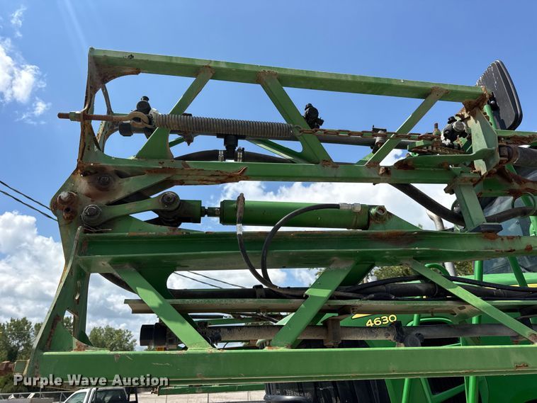 image for item DW3487 2013 John Deere 4630 sprayer