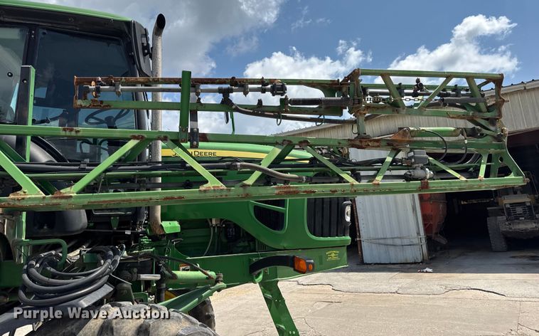 image for item DW3487 2013 John Deere 4630 sprayer