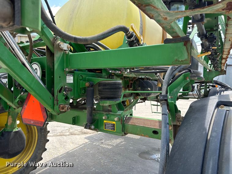 image for item DW3487 2013 John Deere 4630 sprayer