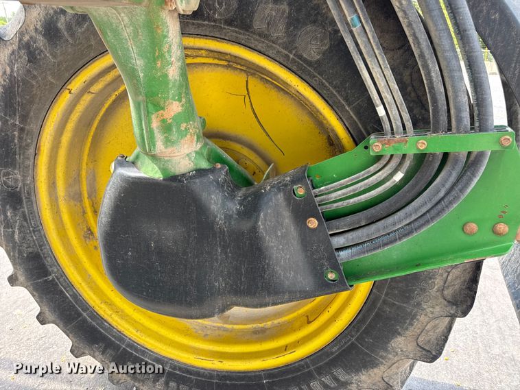 image for item DW3487 2013 John Deere 4630 sprayer