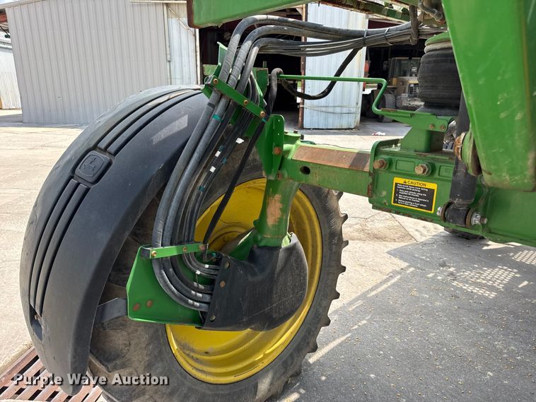 image for item DW3487 2013 John Deere 4630 sprayer