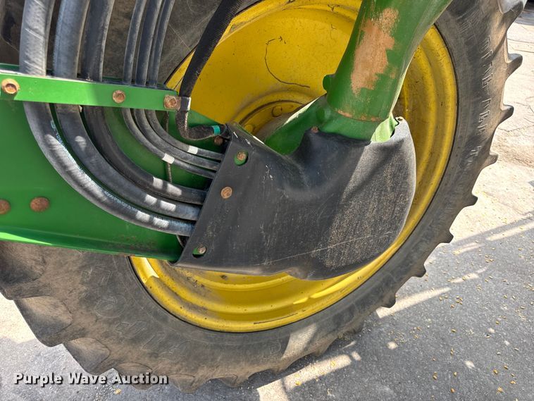 image for item DW3487 2013 John Deere 4630 sprayer