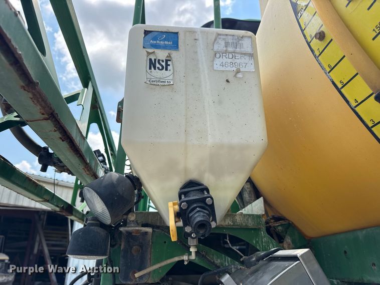 image for item DW3487 2013 John Deere 4630 sprayer