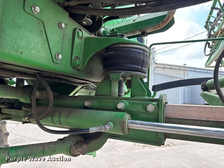 image for item DW3487 2013 John Deere 4630 sprayer