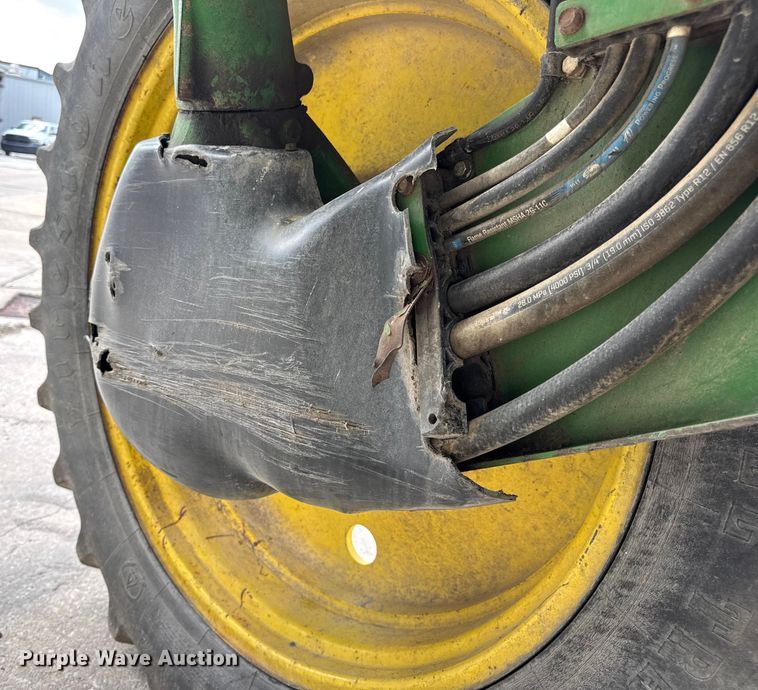 image for item DW3487 2013 John Deere 4630 sprayer