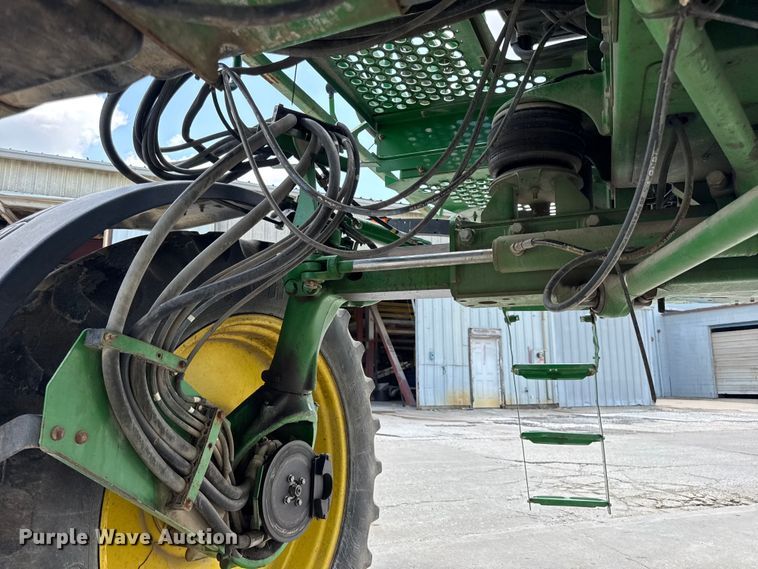 image for item DW3487 2013 John Deere 4630 sprayer