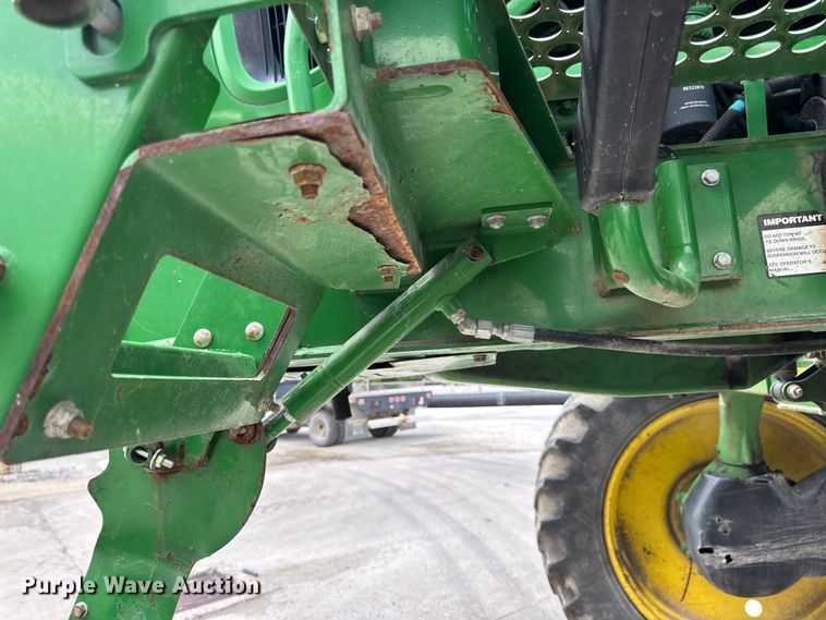 image for item DW3487 2013 John Deere 4630 sprayer