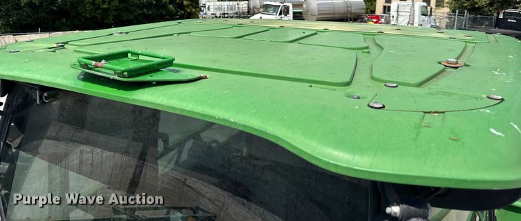 image for item DW3487 2013 John Deere 4630 sprayer