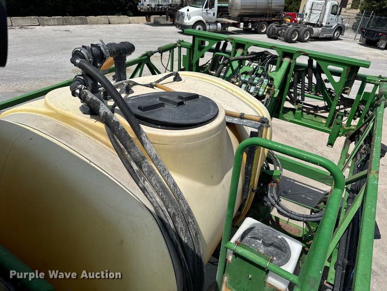 image for item DW3487 2013 John Deere 4630 sprayer