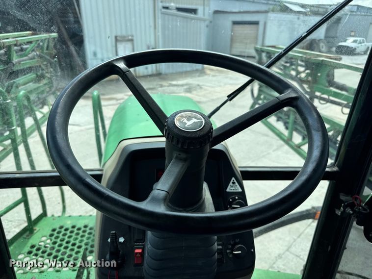 image for item DW3487 2013 John Deere 4630 sprayer