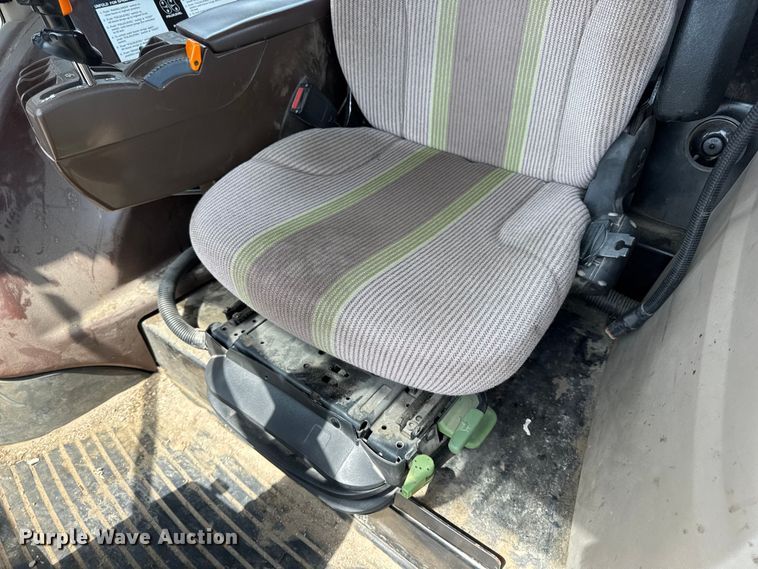 image for item DW3487 2013 John Deere 4630 sprayer