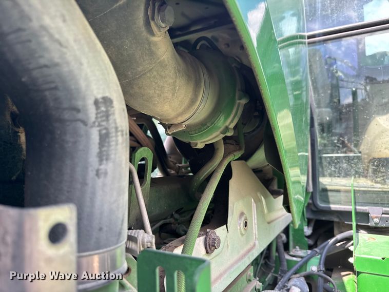 image for item DW3487 2013 John Deere 4630 sprayer