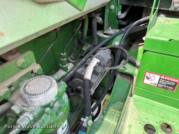 image for item DW3487 2013 John Deere 4630 sprayer