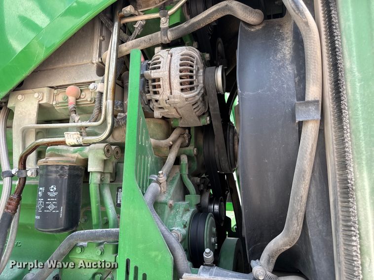 image for item DW3487 2013 John Deere 4630 sprayer